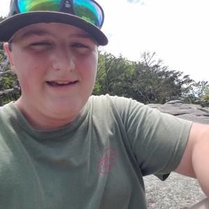 Meet your Posher, Clayton